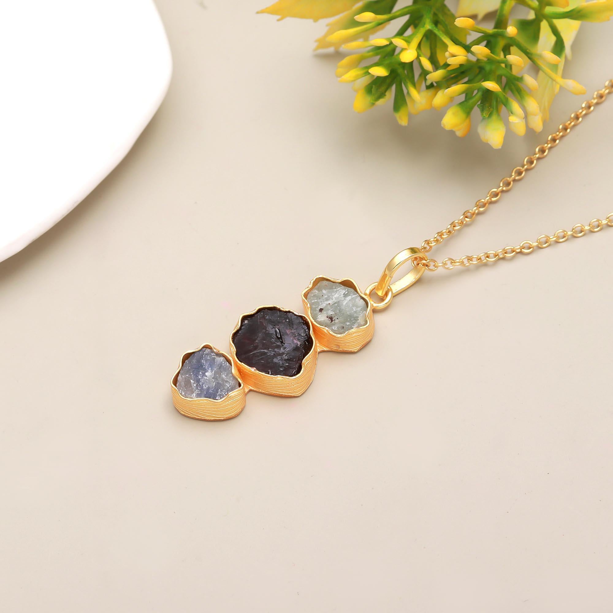 Ideal Threesome | Natural raw three stone pendant with chain | 18KT gold plated