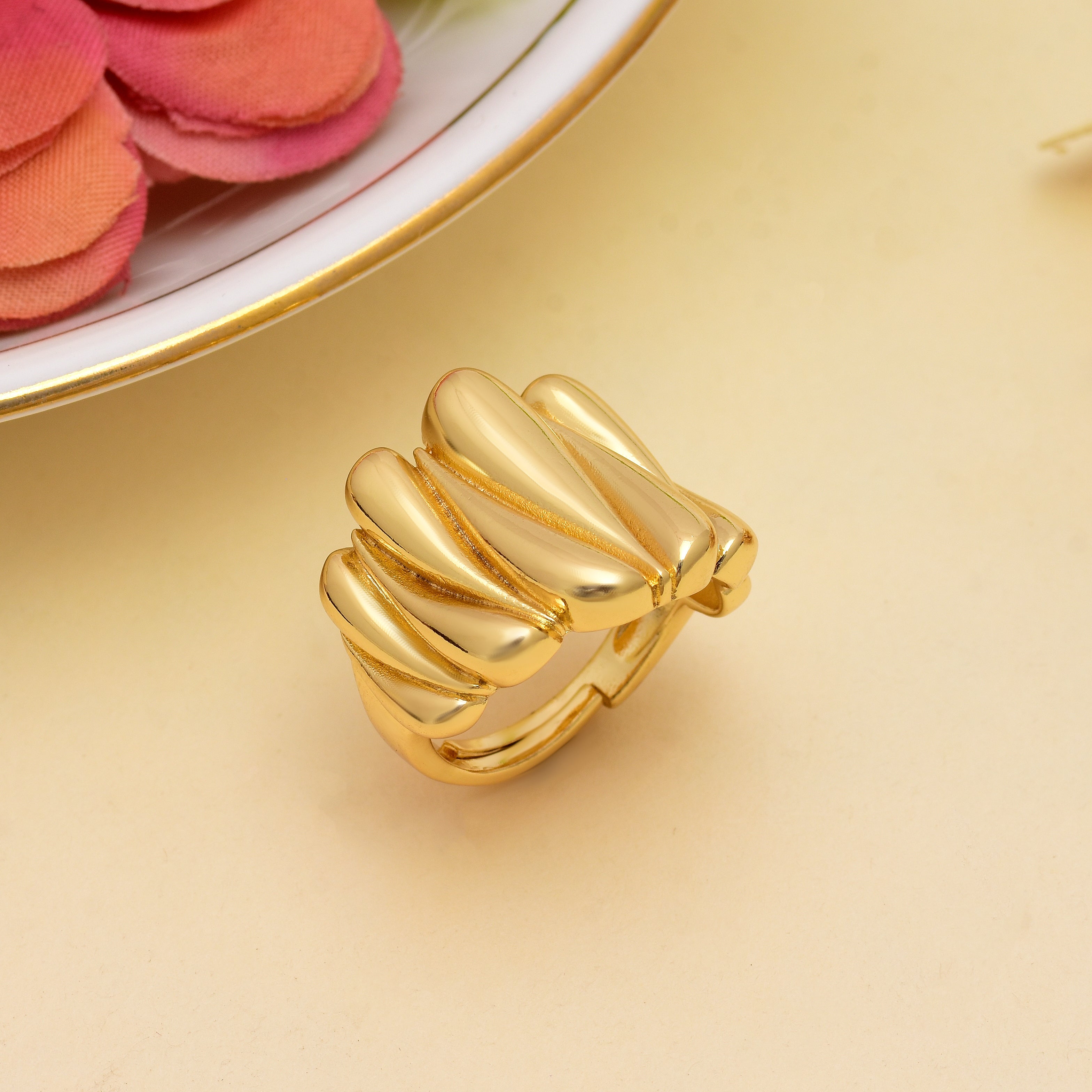 Golden Whimsy Ring | Anti Tarnish